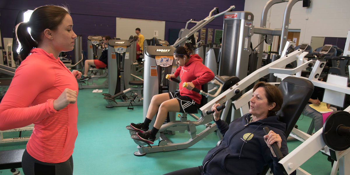 students in fitness class