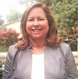 Headshot of Elizabeth Appel